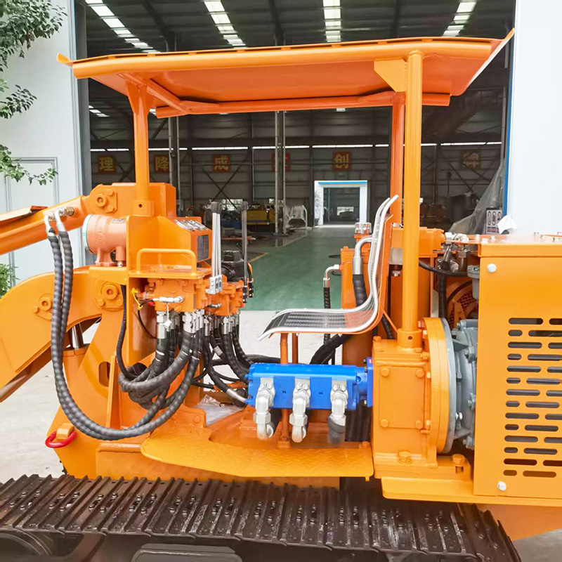 Mini-Steinlader mit seitlicher Entladung