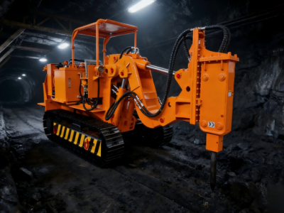 Sie benötigen einen vielseitigen Steinlader? Probieren Sie den Steinlader mit Schnellwechsel-Seitenentladung.